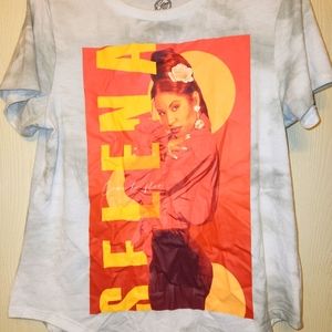 Selena official merchandise tie dye gray and white Selena Quintanilla, large